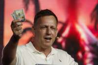 This Crypto Stock Is Soaring. Peter Thiel Just Made a Big Bet. 